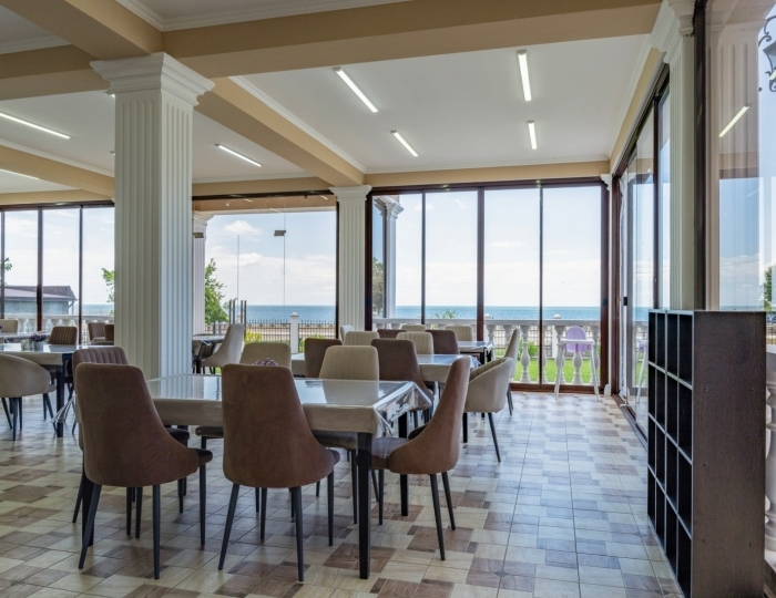 Рестораны и бары - Отель Faors / Форс Гудаута