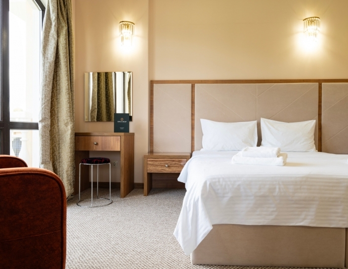 Джуниор 2-местный 2-комнатный джуниор с балконом - Отель Faors / Форс Гудаута